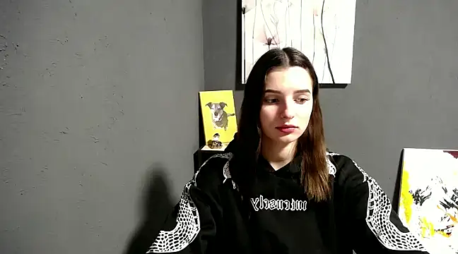 Snapshot of lady_olivia_ chatting on 01-18-25, 03:59 lady olivia online show from 01-18-25, 03:59