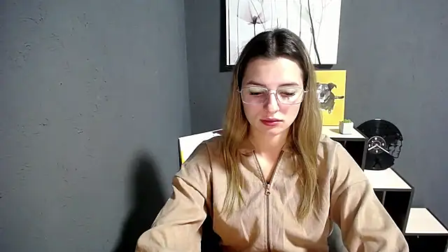 Snapshot of lady_olivia_ chatting on 10-07-25, 05:14 lady olivia online show from 10-07-25, 05:14