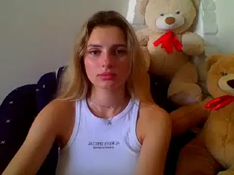 Snapshot of lady_olivia_ chatting on 07-16-26, 08:00 lady olivia online show from 07-16-26, 08:00