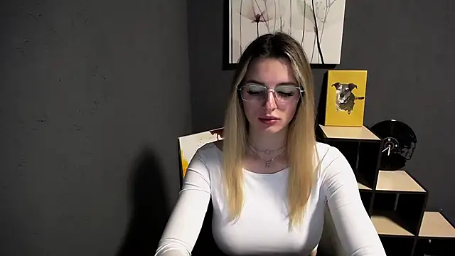 lady olivia  online show from 05-09-26, 11:46
