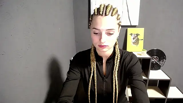 Snapshot of lady_olivia_ chatting on 10-10-25, 01:23 lady olivia online show from 10-10-25, 01:23