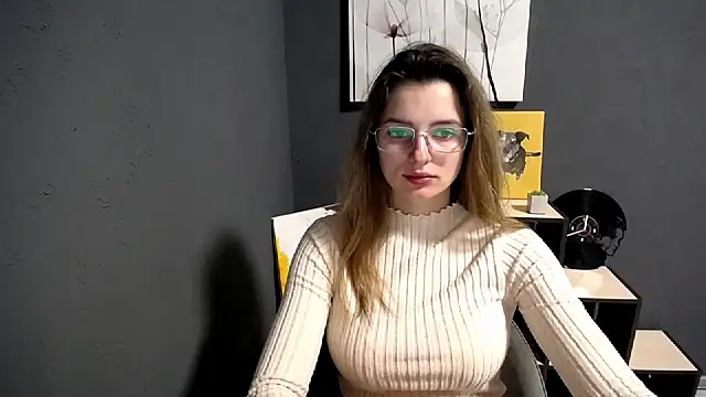 lady olivia  online show from 12-16-25, 05:06
