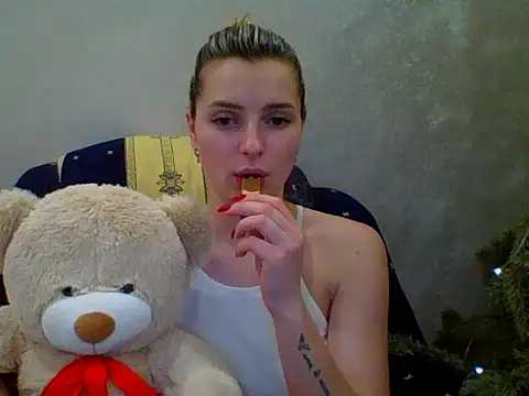 Snapshot of lady_olivia_ chatting on 02-20-26, 07:05 lady olivia online show from 02-20-26, 07:05