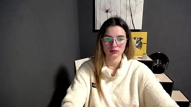 lady olivia  online show from 12-05-25, 01:10