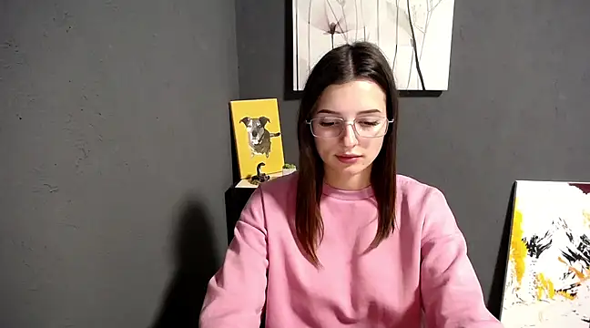 Snapshot of lady_olivia_ chatting on 02-20-25, 01:30 lady olivia online show from 02-20-25, 01:30