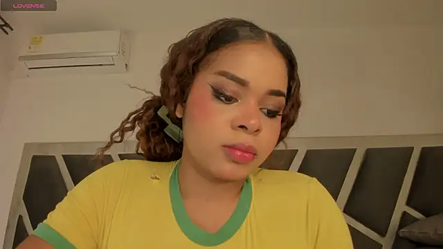 Snapshot of Samanntha_Rose chatting on 01-31-26, 07:45 Samanntha Rose online show from 01-31-26, 07:45