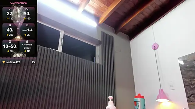 Alisson zambrano online show from 03-19-25, 11:03