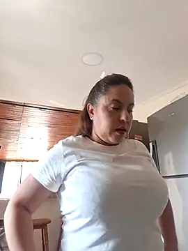 Alisson zambrano online show from 03-26-26, 08:18