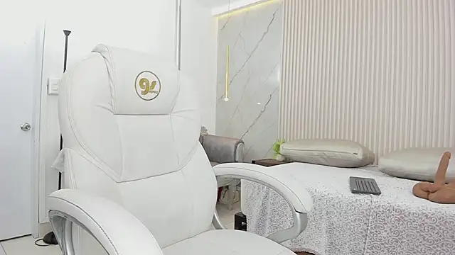 ximena case online show from 02-28-26, 03:06