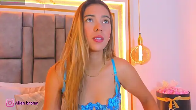 elianabrown online show from 10-10-25, 10:21