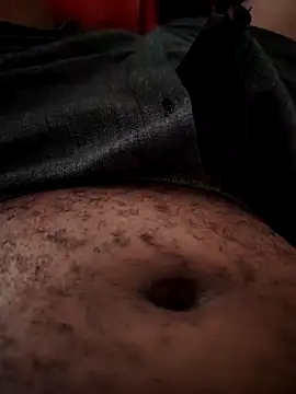 Snapshot of TornadoStorm35 chatting on 11-12-25, 05:55 TornadoStorm35 online show from 11-12-25, 05:55