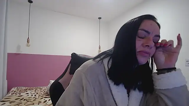 Snapshot of YasmimBrasil chatting on 07-05-26, 05:36 YasmimBrasil online show from 07-05-26, 05:36