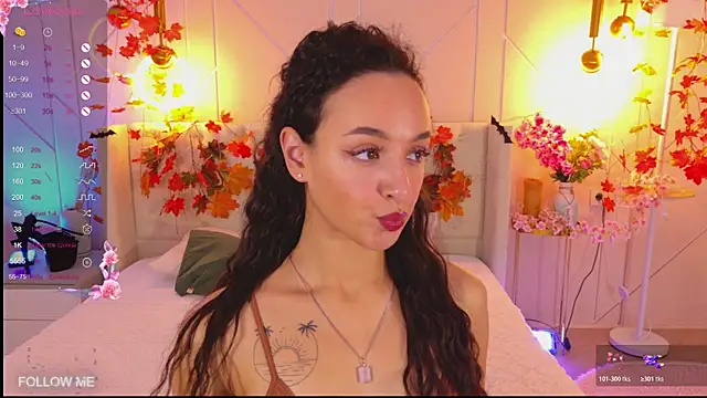 Lolly Neal online show from 11-23-25, 04:55