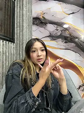 Victoria Adams14 online show from 11-26-25, 02:33