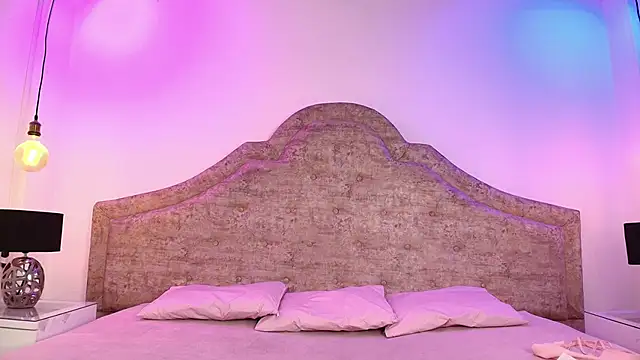 Victoria Adams14 online show from 10-27-25, 03:40