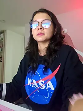 azumiichan online show from 04-14-26, 12:37