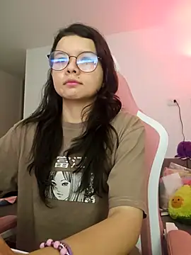 azumiichan online show from 02-17-26, 12:08