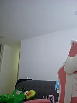 azumiichan online show from 11-08-25, 01:25