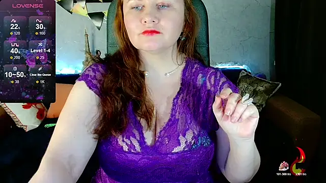 Nikki March online show from 10-24-25, 03:33