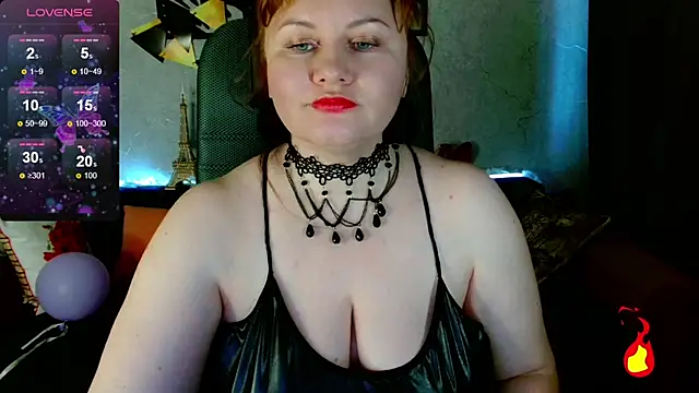Nikki March online show from 10-21-25, 08:25