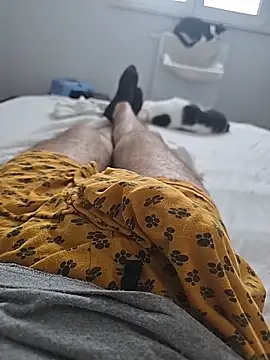 tibi2003 10 online show from 12-16-25, 11:36