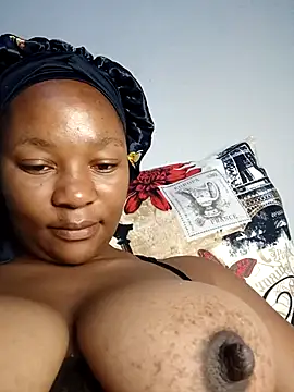 Snapshot of BrownEyed_K chatting on 01-17-26, 04:38 BrownEyed K online show from 01-17-26, 04:38