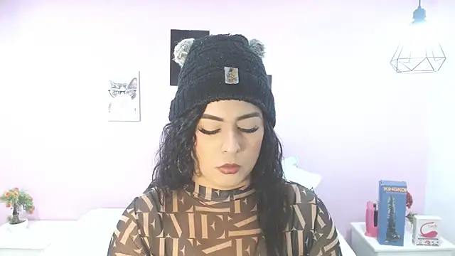 Snapshot of adaraacox chatting on 02-21-25, 06:15 adaraacox online show from 02-21-25, 06:15