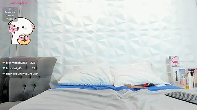 nahomi sex1 online show from 03-21-25, 03:35