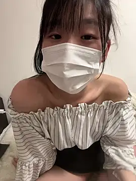 Snapshot of -Rinka- chatting on 03-21-25, 03:13 -Rinka- online show from 03-21-25, 03:13