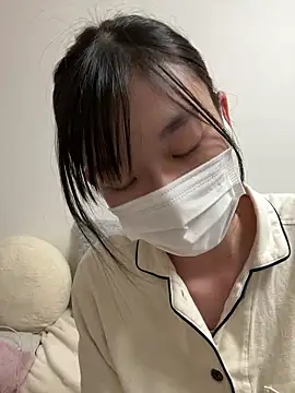 -Rinka- online show from 05-13-26, 01:07