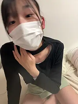 Snapshot of -Rinka- chatting on 02-18-25, 01:11 -Rinka- online show from 02-18-25, 01:11