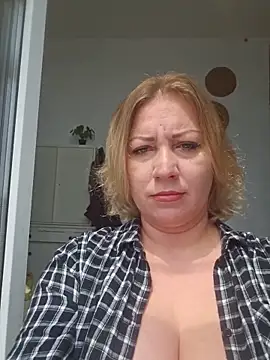 zarina3003 online show from 06-06-26, 10:31