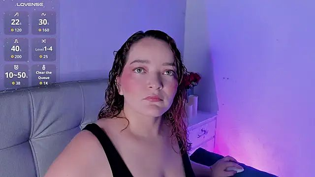 keitlynsoto online show from 06-17-26, 04:50