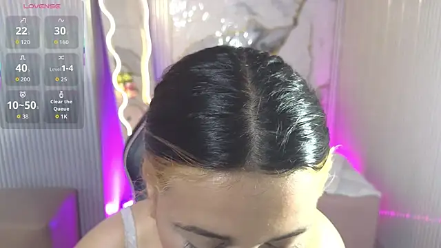 Chiara tay online show from 04-11-26, 07:28