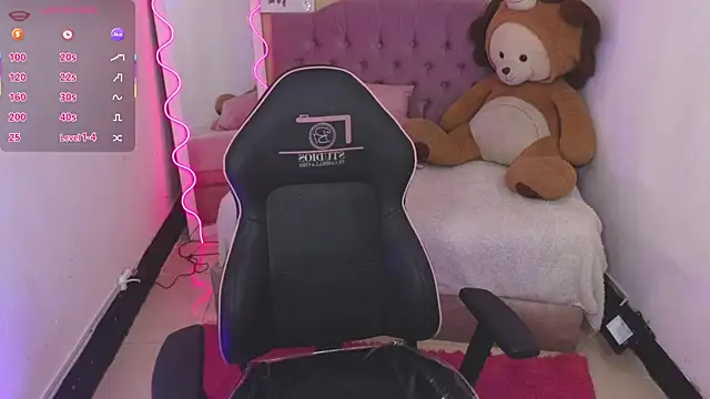 Chiara tay online show from 11-08-25, 03:21