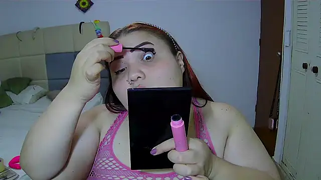 Snapshot of Jones_alexia chatting on 04-07-26, 06:26 Jones alexia online show from 04-07-26, 06:26