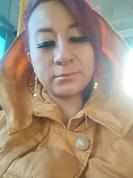 Snapshot of noa__01 chatting on 07-15-26, 12:12 noa 01 online show from 07-15-26, 12:12