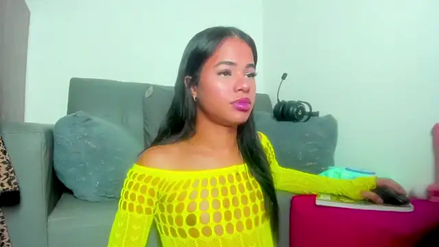 Snapshot of meghanSusexx chatting on 02-25-26, 12:33 meghanSusexx online show from 02-25-26, 12:33