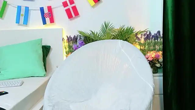 zoey marie online show from 07-05-26, 12:45
