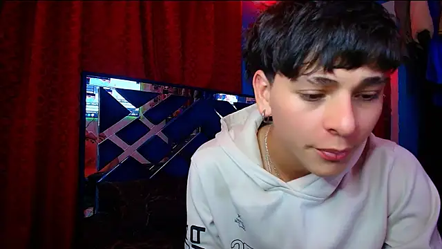 Luke Howland online show from 09-27-25, 02:28