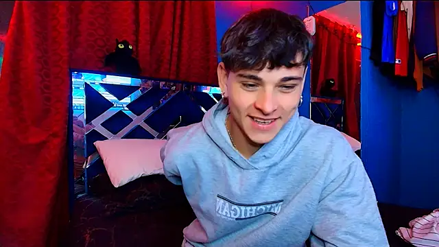 Luke Howland online show from 02-18-26, 01:25