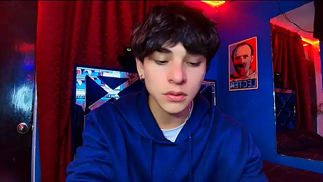 Luke Howland online show from 11-26-25, 02:44