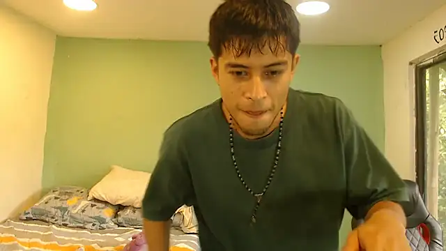 danielitopapuu online show from 04-15-26, 08:31