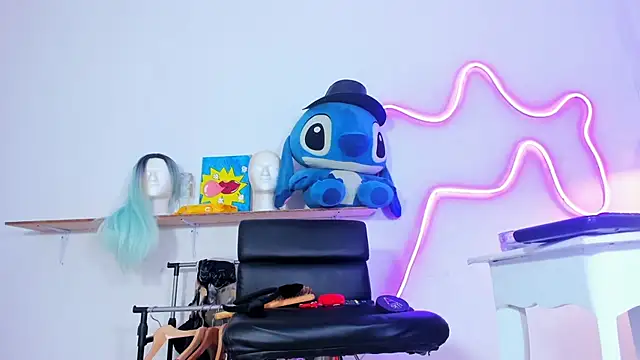 mistres sammy online show from 11-13-25, 08:35