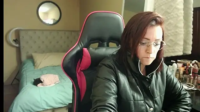 Carol Scottt online show from 09-23-25, 11:12