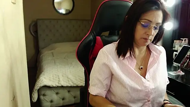 Carol Scottt online show from 02-08-26, 10:51