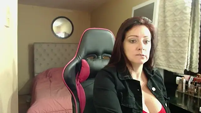 Carol Scottt online show from 03-02-26, 08:43