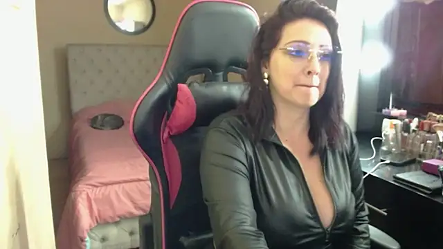 Carol Scottt online show from 03-13-26, 05:29