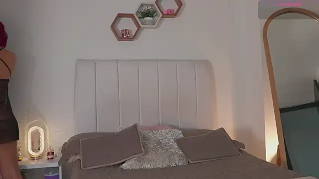 Madison evans1 online show from 05-14-26, 06:43