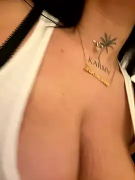 CarolaDrago online show from 01-19-26, 05:44